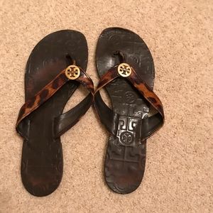 Tory Burch tortoise flip flops